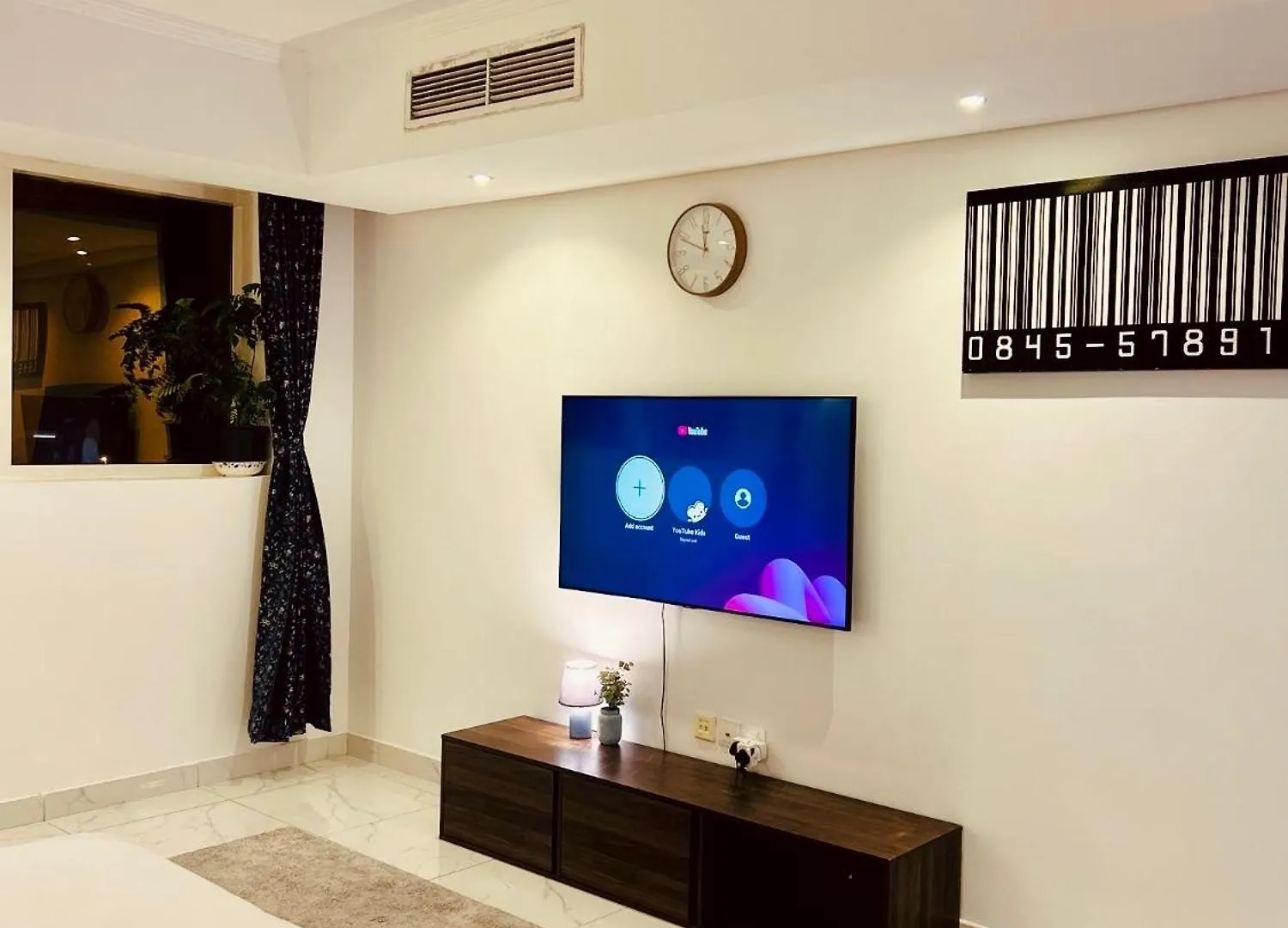 Feel At Home Spacious 2 Bed Room Apartment Sharjah 0*,  Förenade Arabemiraten