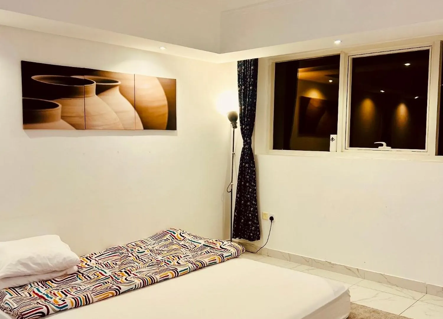 Feel At Home Spacious 2 Bed Room Apartment Sharjah